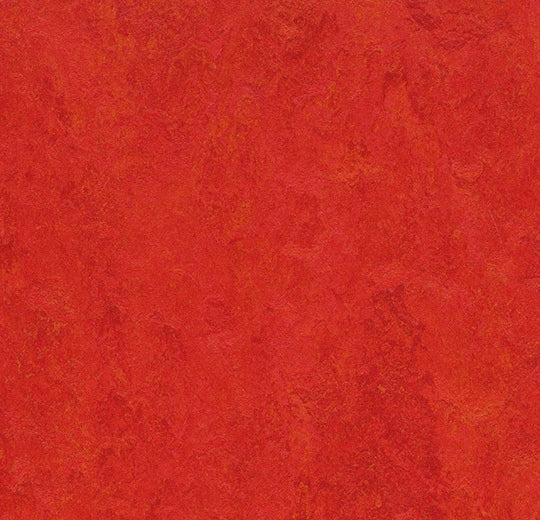 Marmoleum Fresco Scarlet 3131 linoleum sheet swatch
