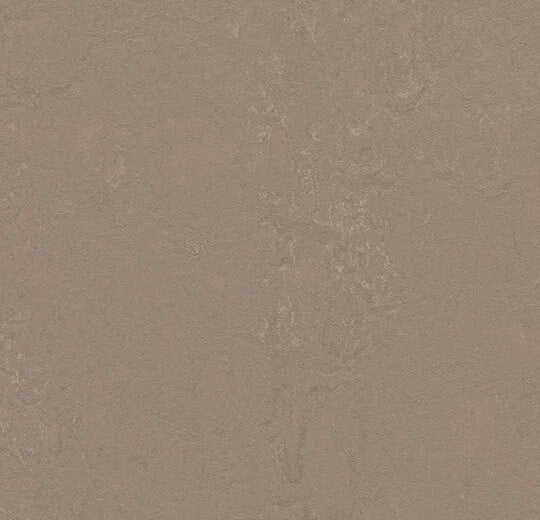 Marmoleum Concrete Silt 3709 linoleum sheet swatch