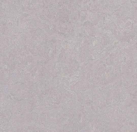 Marmoleum Fresco Lilac 3266 linoleum sheet swatch