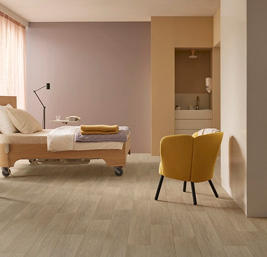 Eternal Wood Clear Smooth Oak 27852 commercial sheet vinyl room scene