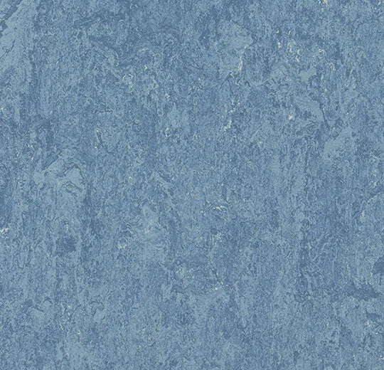 Marmoleum Real Fresco Blue 3055 linoleum sheet swatch