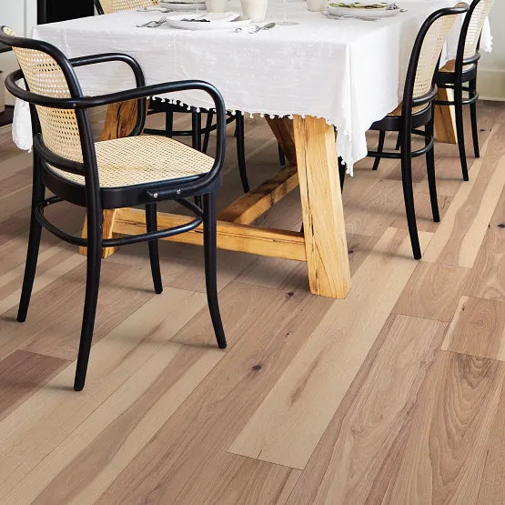 Anderson Tuftex Imperial Pecan 7.5" - Linen - GreenFlooringSupply.com