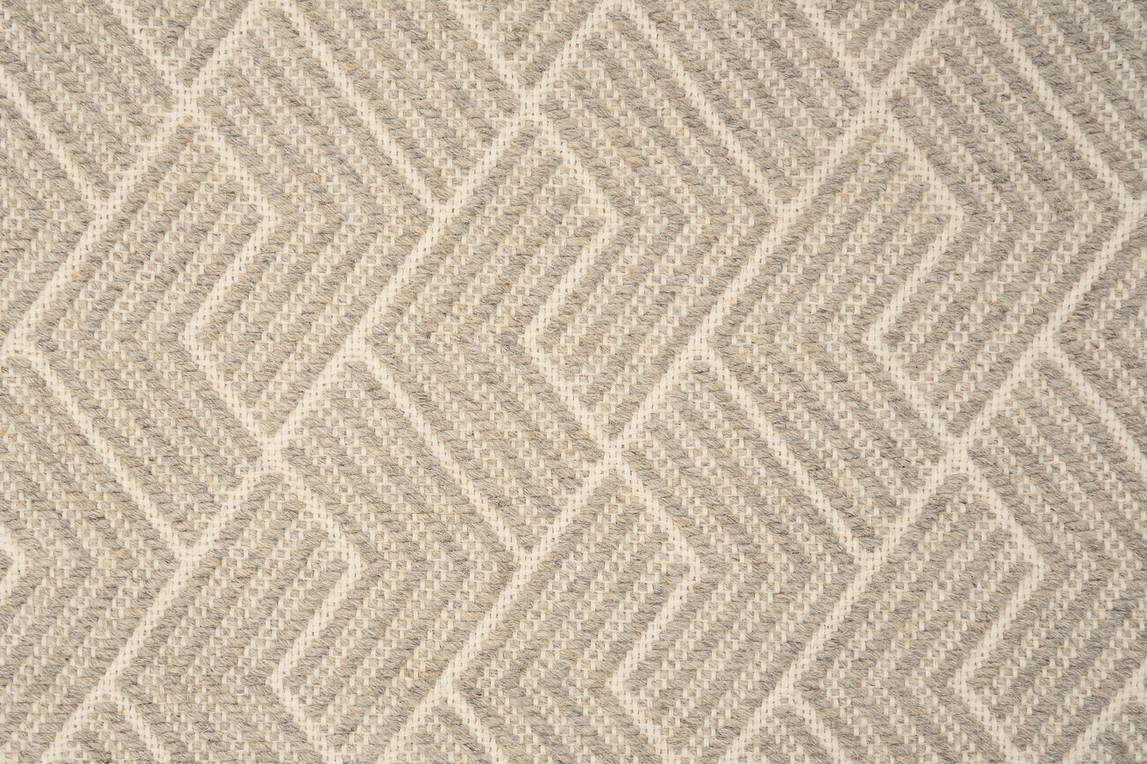 42403 Dove Antrim Broadloom Wool Carpet Maze Garden – 15 ft wide - GreenFlooringSupply.com