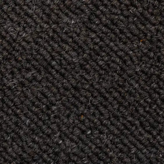 Unique Broadloom Wool Carpet – Richmond Place – 13 ft 2 in wide