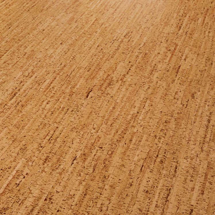 Wicanders Cork Go Whim close-up texture shot of a warm tan cork surface with fine horizontal striations and natural tonal variation.