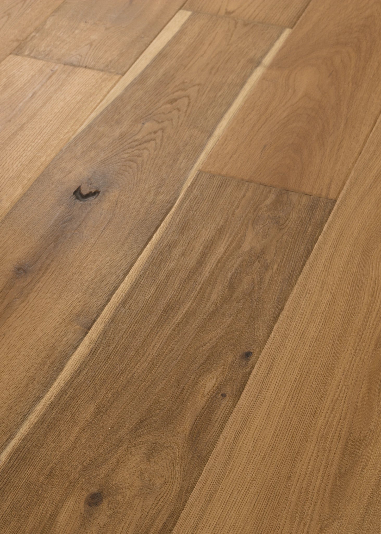 Anderson Tuftex Artisan Oak Raw Sienna engineered hardwood angled view