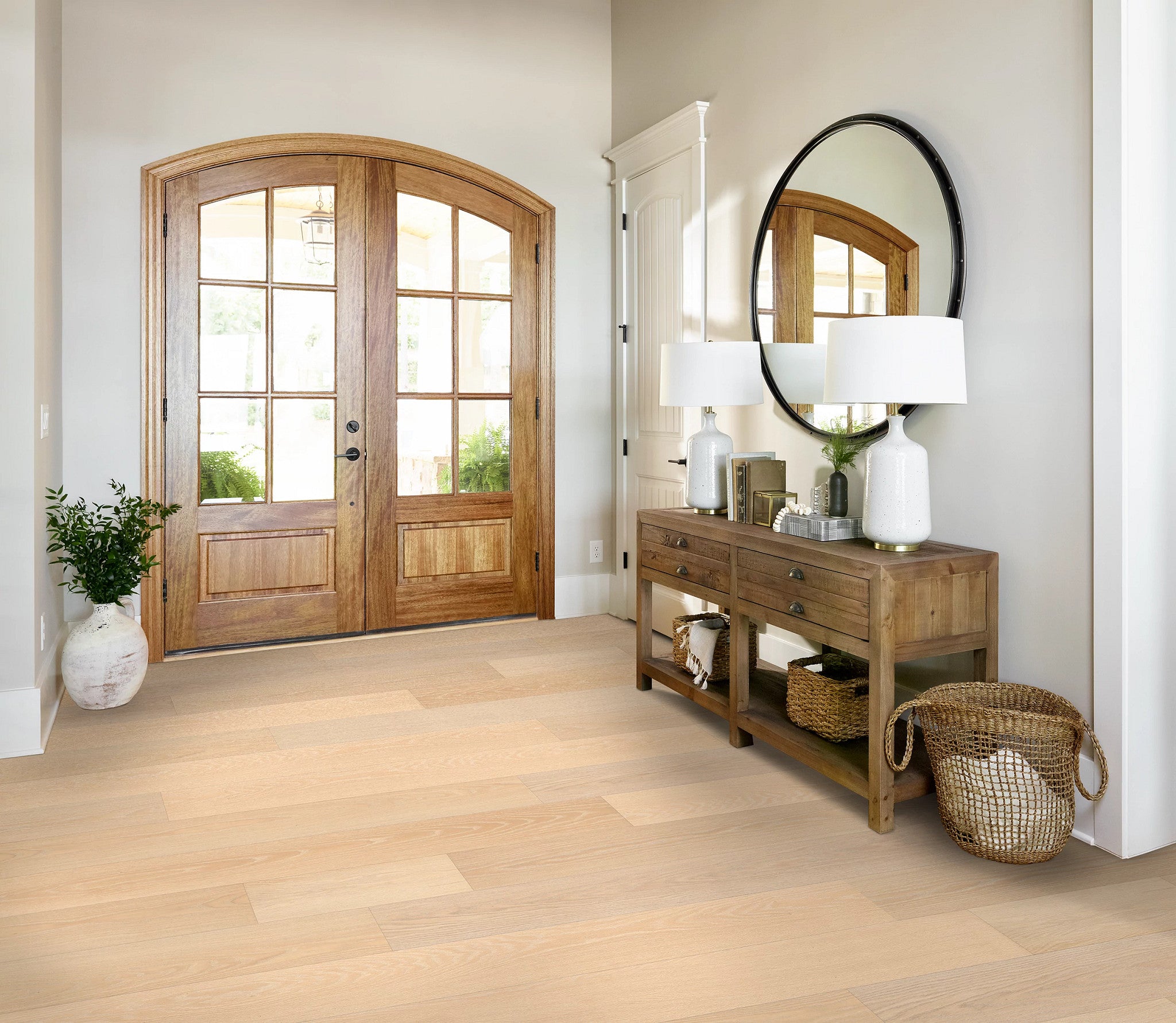 Shaw Signature Oak Icon engineered hardwood in a room setting