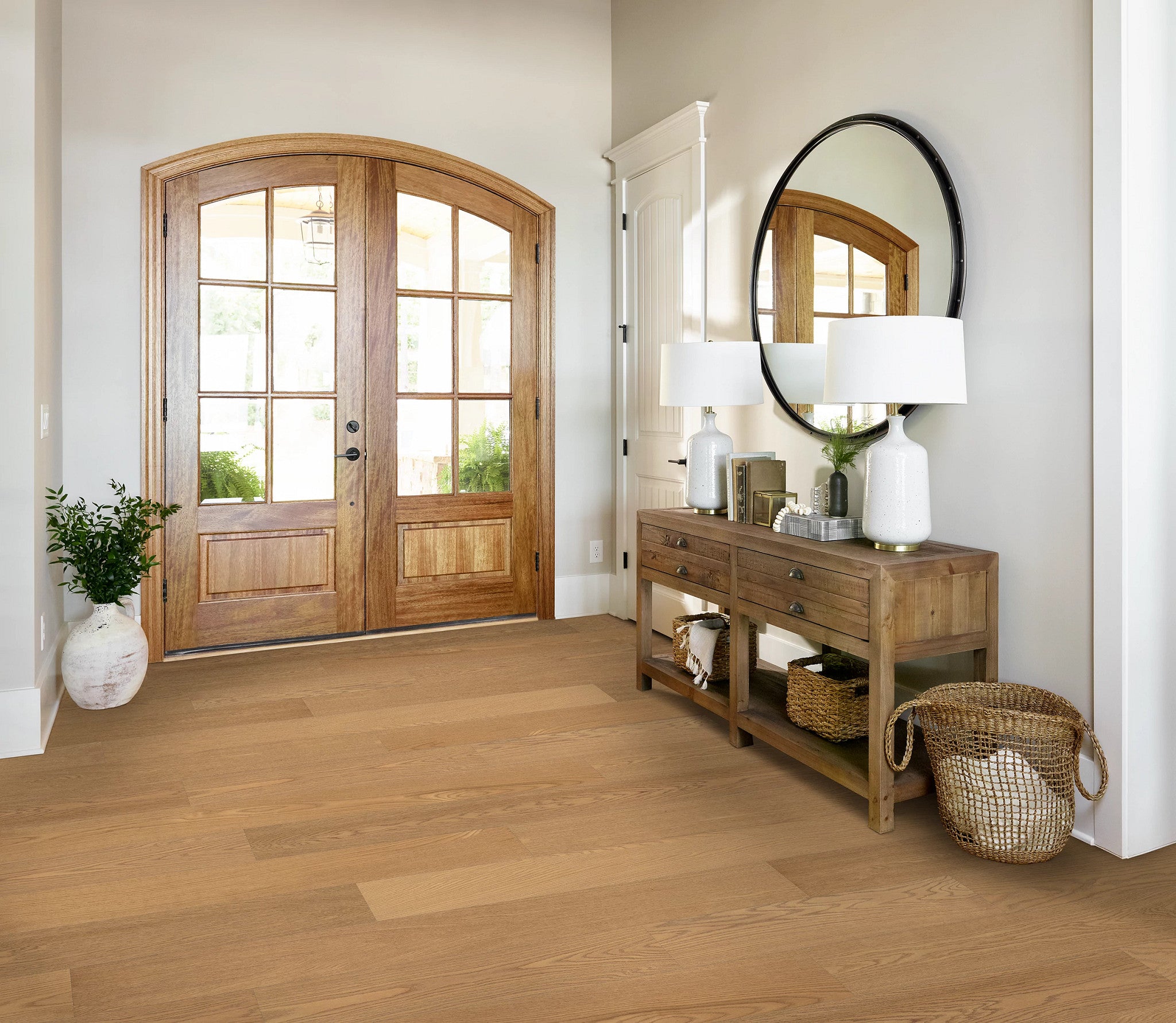 Shaw Signature Oak Pinnacle engineered hardwood in a room setting