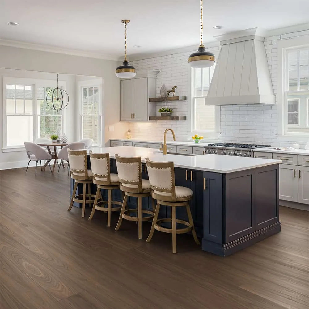 Bjelin Nature XL Natural Walnut flooring swatch